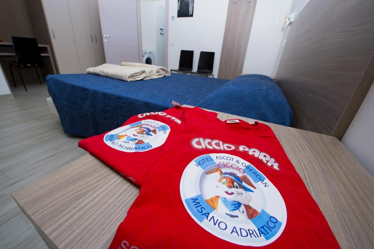 Ciccio Hotel Misano Adriatico Ngoại thất bức ảnh