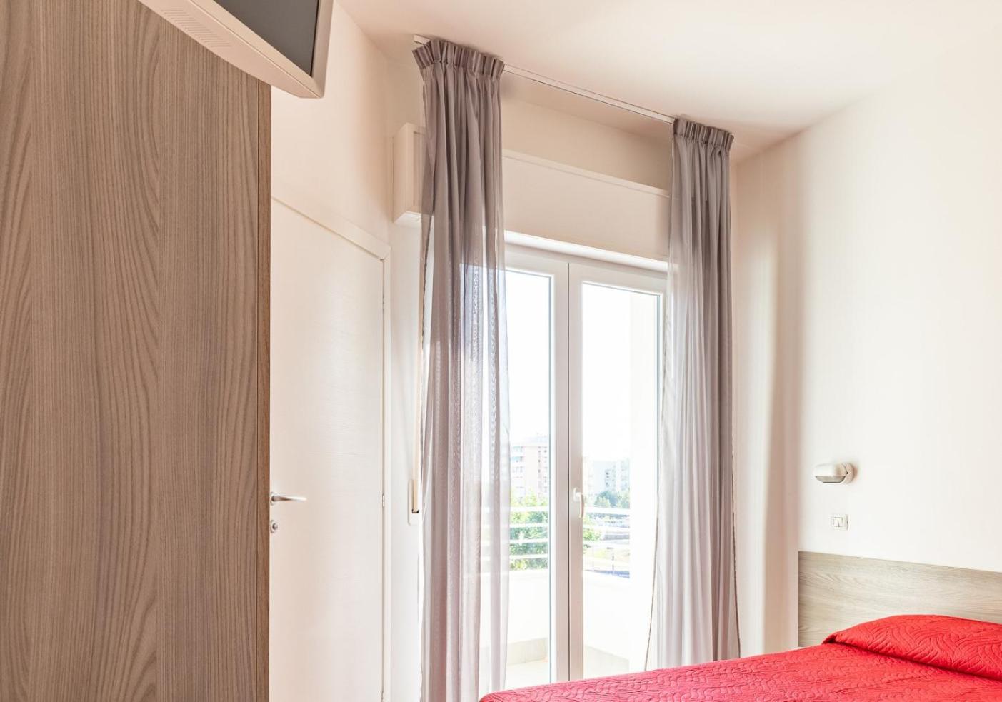 Ciccio Hotel Misano Adriatico Ngoại thất bức ảnh