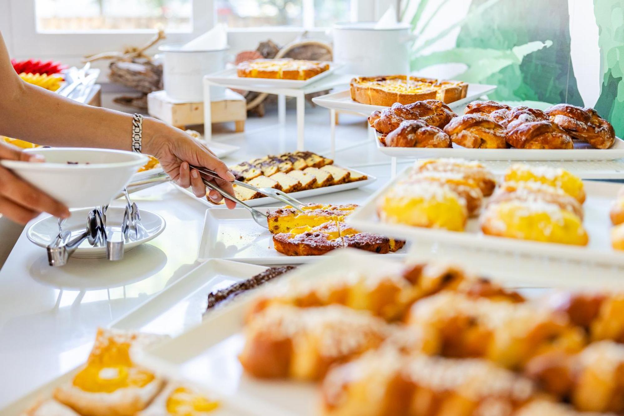 Ciccio Hotel Misano Adriatico Ngoại thất bức ảnh