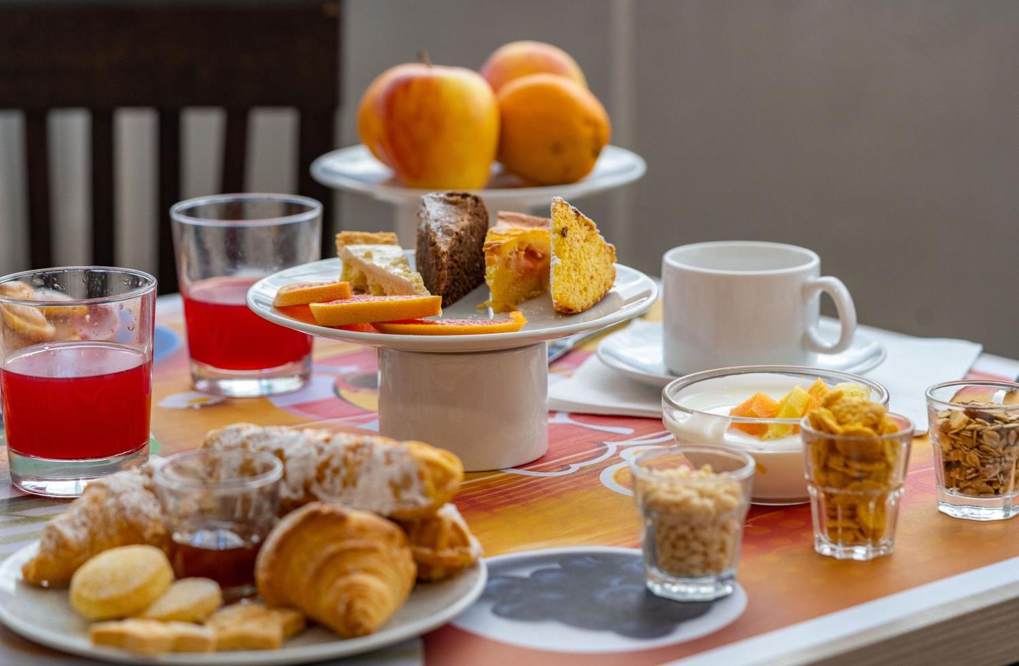 Ciccio Hotel Misano Adriatico Ngoại thất bức ảnh