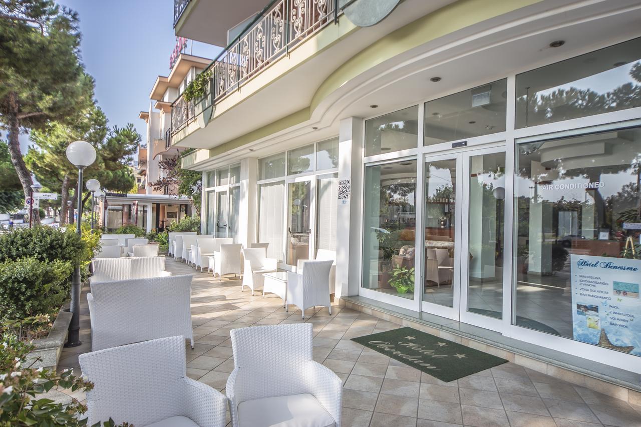 Ciccio Hotel Misano Adriatico Ngoại thất bức ảnh