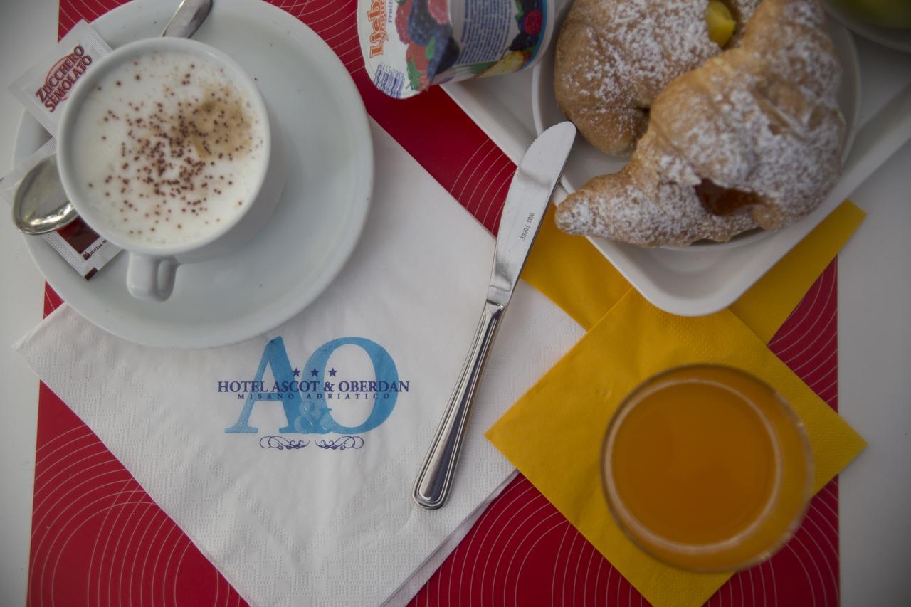 Ciccio Hotel Misano Adriatico Ngoại thất bức ảnh